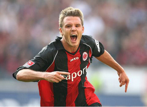 纵观足球界 纵观足球界